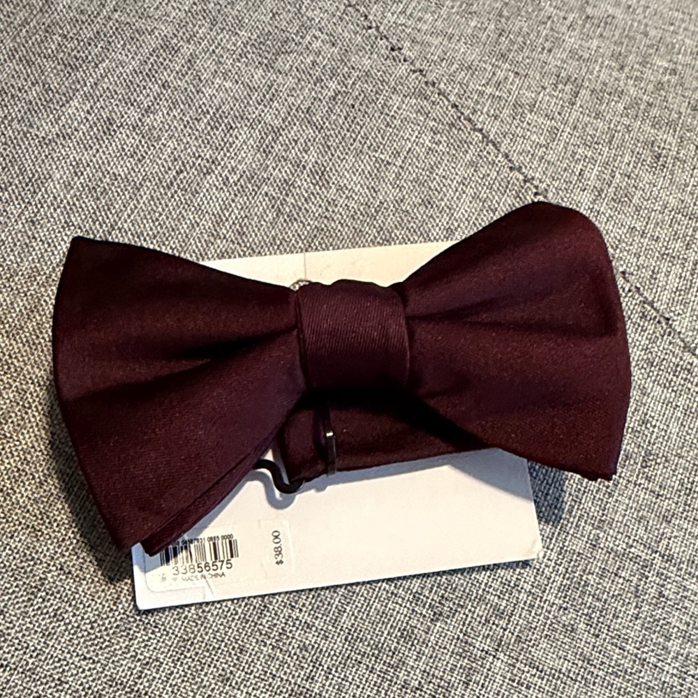 Express Rich Burgundy Bow Tie